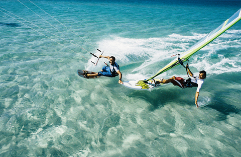 Windsurf vs kitesurf